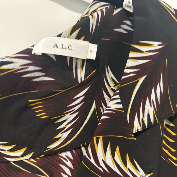 ALC button front asymmetrical blouse - Picture 2 of 3